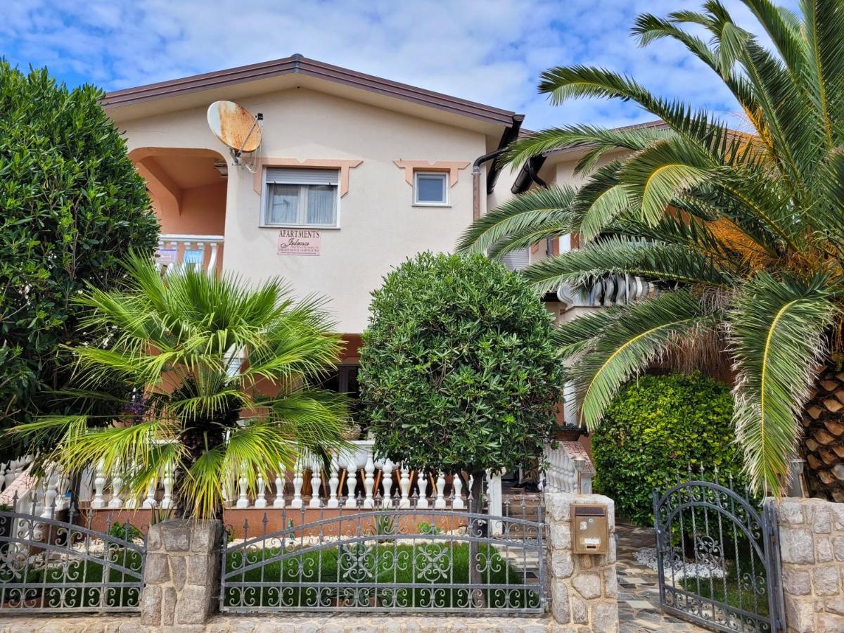 Apartment Jelena Vir Bagian luar foto
